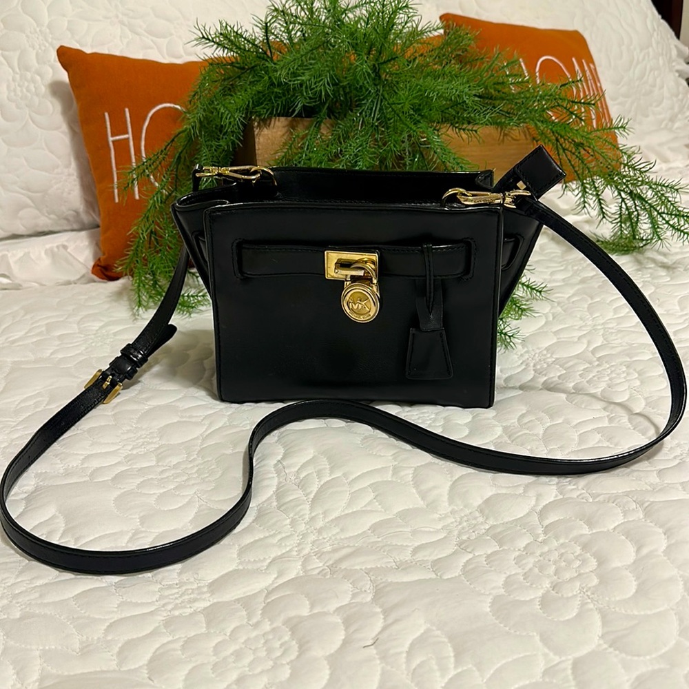 Black Leather Michael Kors Crossbody